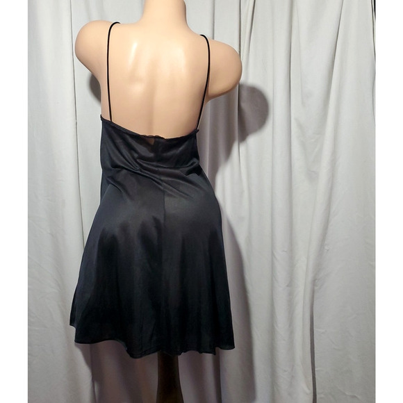 MILCO Babydoll Nightgown Teddie BLACK SATIN Plunge Neck Short Lingerie 18/20 2X - Picture 5 of 6